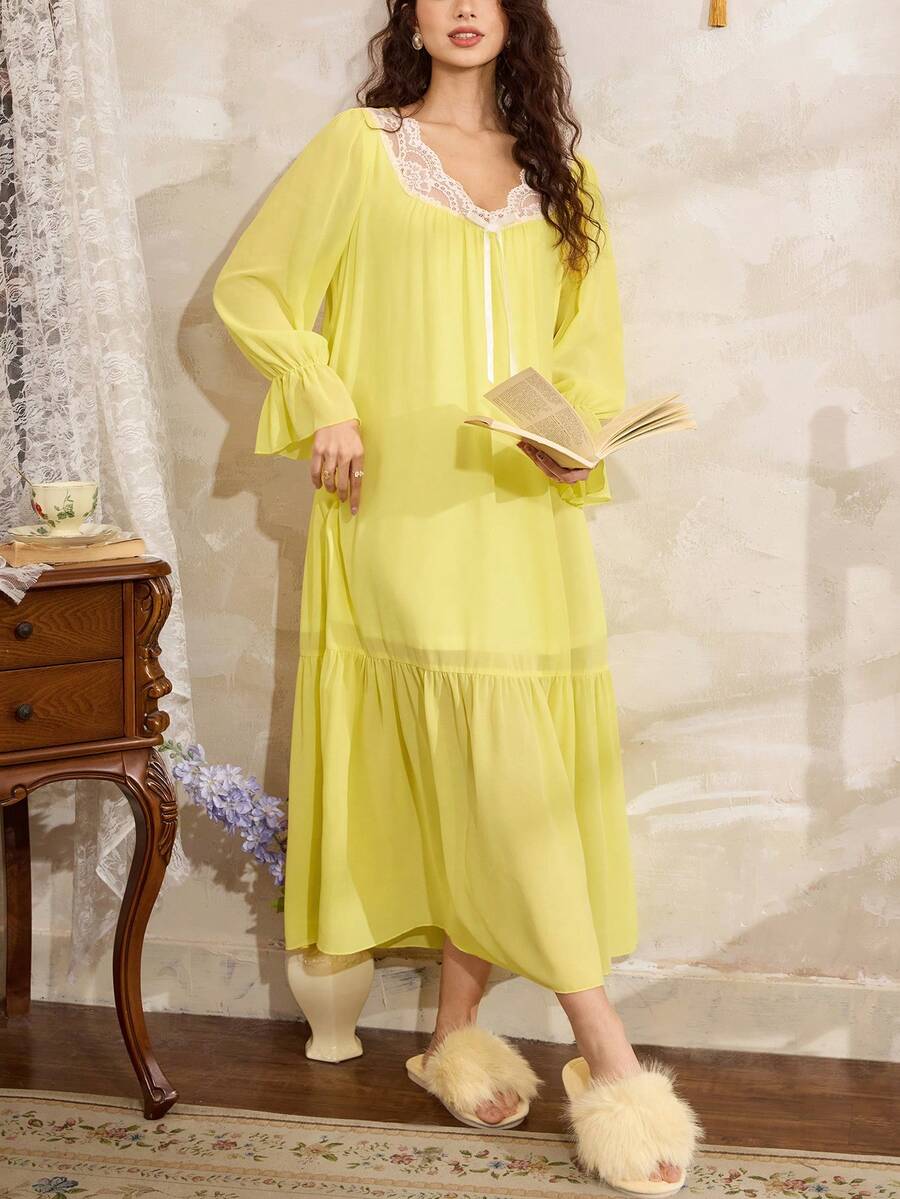 Romantic French elegant lace stitching bow decoration bell sleeves ruffled loose women's nightgown, suitable for Valentine's Day