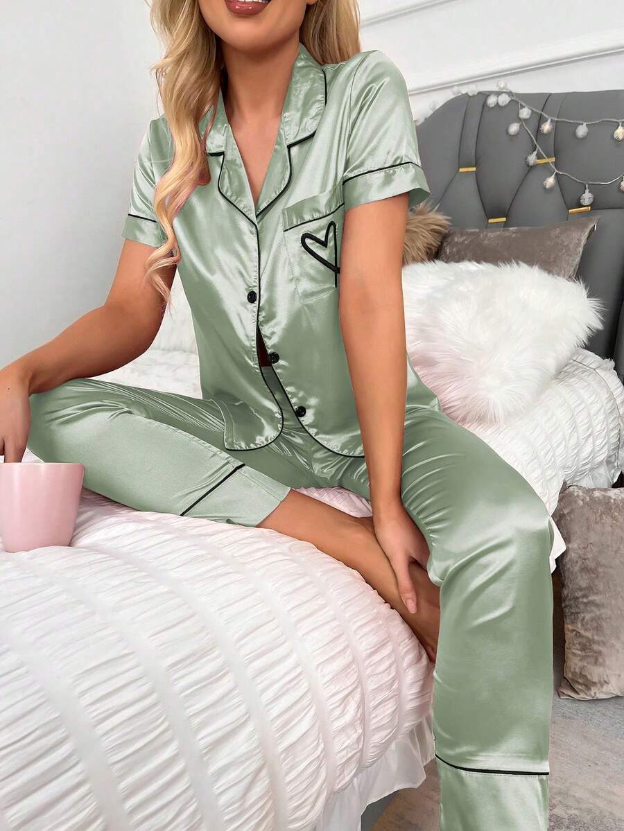 Two-Pieces Set Of Short-Sleeved Top And Long Pants Pajamas With Silk-Like Texture And Embroidered Hearts