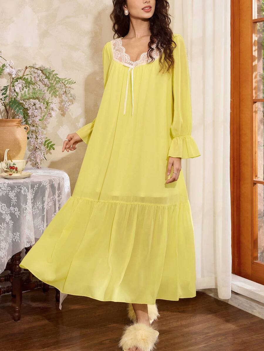 Romantic French elegant lace stitching bow decoration bell sleeves ruffled loose women's nightgown, suitable for Valentine's Day