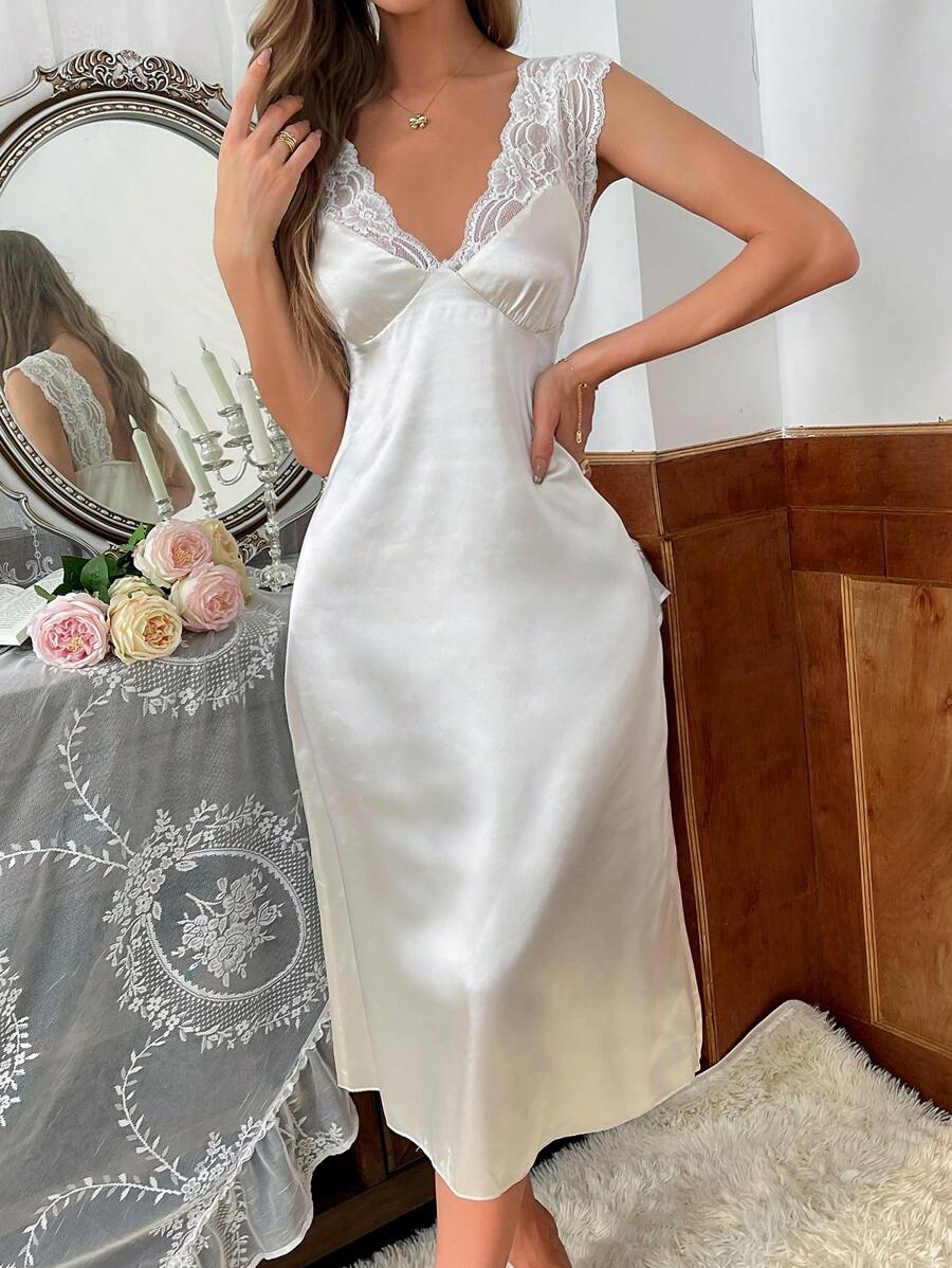 Women's summer sleeveless lace patchwork nightgown, luxury home wear